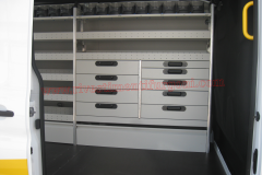Allestimento Scaffalature per Fiat Ducato, Peugeot Boxer, Citroën Jumper, Mercedes Sprinter, Volkswagen Crafter, Renault Master, Iveco Daily, Nissan NV400, Opel Movano, Ford Transit, Fiat Doblo, Renault Trafic, Nissan Interstar, Ford Custom, Nissan NV2500, Volkswagen Transporter, Toyota Proace, Mercedes Vito.