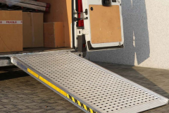 Rampe di Carico in Alluminio mobili e fisse per furgoni