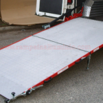 Rampa per furgoni: Pedane per Fiat Ducato, Ford Transit, Mercedes-Benz Sprinter, Volkswagen Crafter, Iveco Daily, Renault Master, Peugeot Boxer, Citroën Jumper, Opel Movano, Fiat Doblo, Ford Transit Connect, Renault Kangoo, Citroën Berlingo, Peugeot Partner, Opel Combo, Toyota Proace City, Fiat Scudo, Citroën Jumpy, Peugeot Expert, Toyota Proace, Opel Vivaro, Renault Trafic, Nissan NV300, Dacia Dokker, Renault Express, Volkswagen Caddy, Volkswagen Transporter, Ford Custom, MAN TGE, Mercedes Vito, Hyundai H350, Nissan NV200, Nissan Primastar, Nissan Interstar e Fiat Talento.